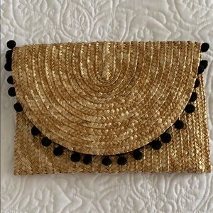 Woven clutch